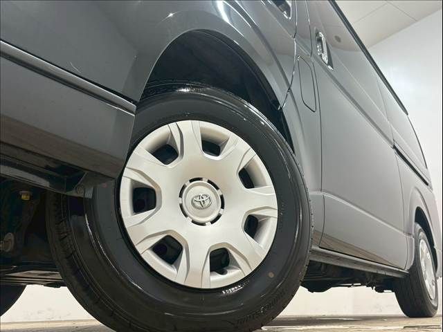 TOYOTA HIACE van 4WD 2021