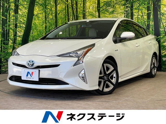 TOYOTA PRIUS 2016
