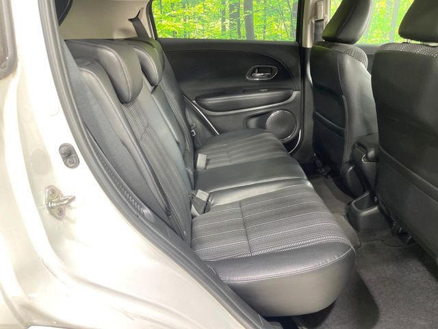 HONDA VEZEL HYBRID 2014