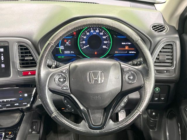 HONDA VEZEL HYBRID 2014