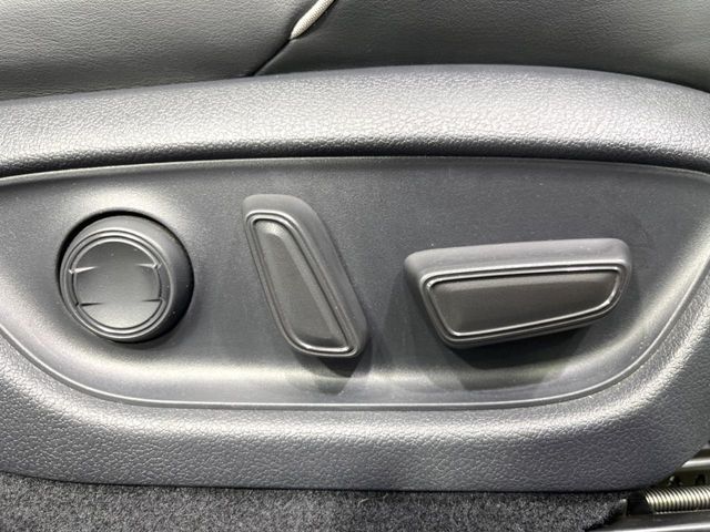 TOYOTA CROWN sedan hybrid 2019