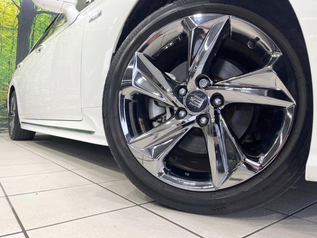 TOYOTA CROWN sedan hybrid 2019