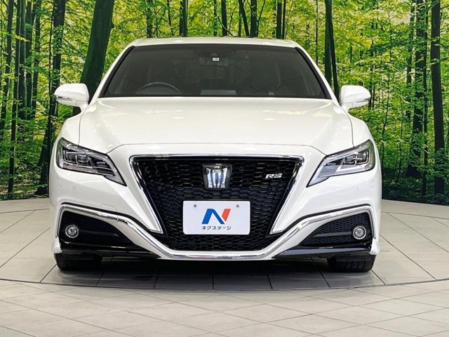 TOYOTA CROWN sedan hybrid 2019