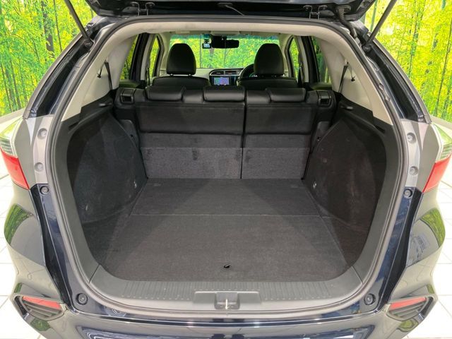 HONDA SHUTTLE HYBRID 2016