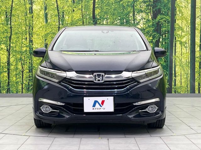 HONDA SHUTTLE HYBRID 2016