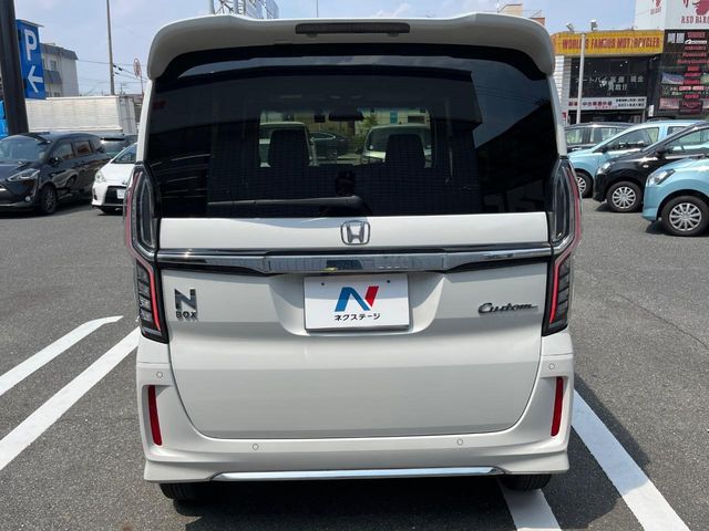 HONDA N BOX CUSTOM 2021