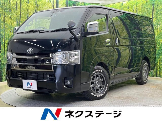 TOYOTA HIACE van 4WD 2023