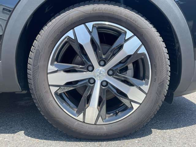 PEUGEOT PEUGEOT 3008 2024