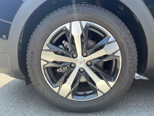 PEUGEOT PEUGEOT 3008 2024