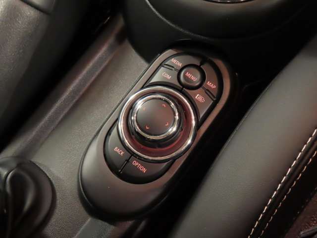 BMW MINI COOPER S 2023