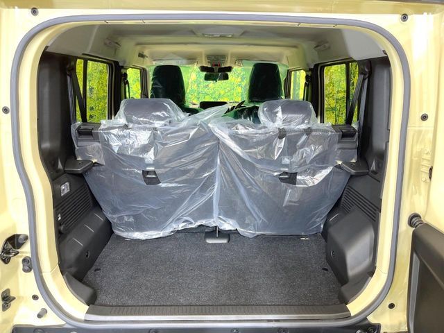 SUZUKI JIMNY NOMADE 2025