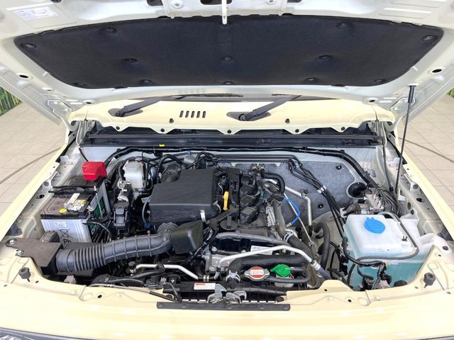 SUZUKI JIMNY NOMADE 2025