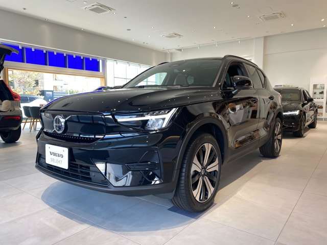 VOLVO VOLVO XC40 2023