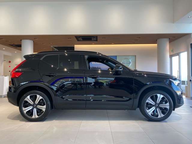VOLVO VOLVO XC40 2023