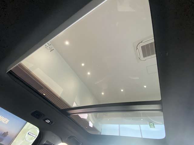 VOLVO VOLVO XC40 2023