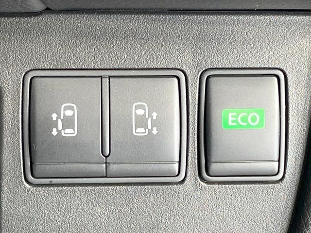 NISSAN SERENA  S-HYBRID 2016