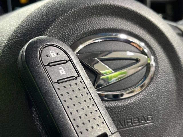 DAIHATSU MOVE CUSTOM 4WD 2015