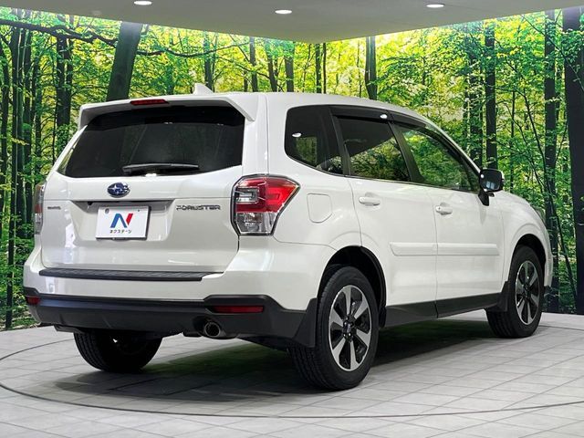 SUBARU FORESTER 2016