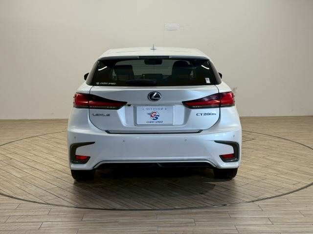 TOYOTA LEXUS CT200h 2017