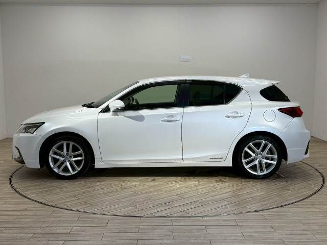 TOYOTA LEXUS CT200h 2017