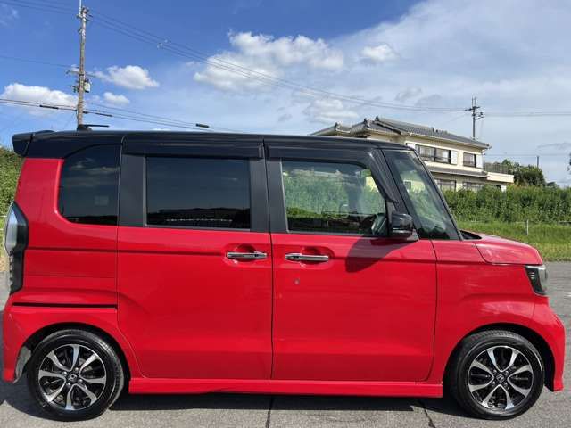 HONDA N BOX CUSTOM 2019