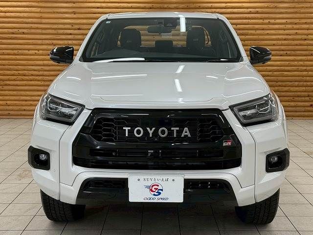 TOYOTA HILUX 4WD 2023