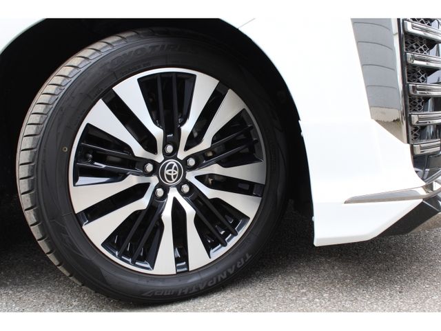 TOYOTA VELLFIRE 2020