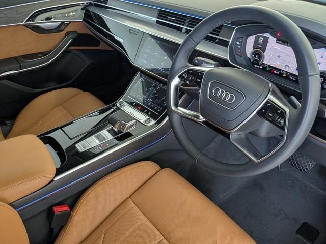 AUDI AUDI A8 2024