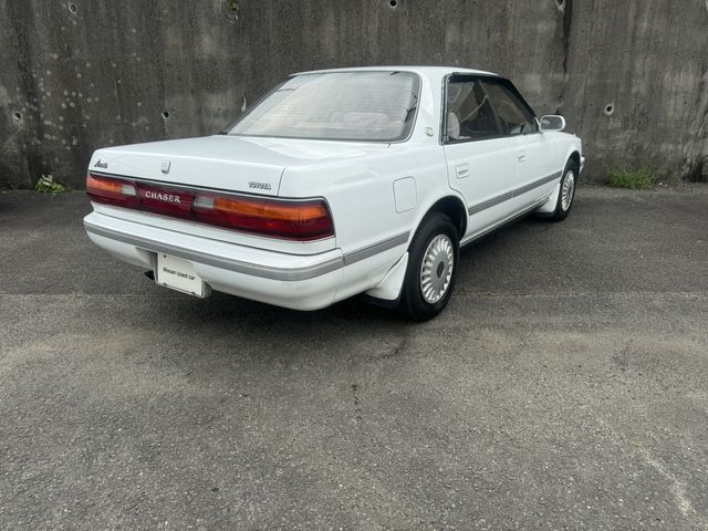 TOYOTA CHASER 1992