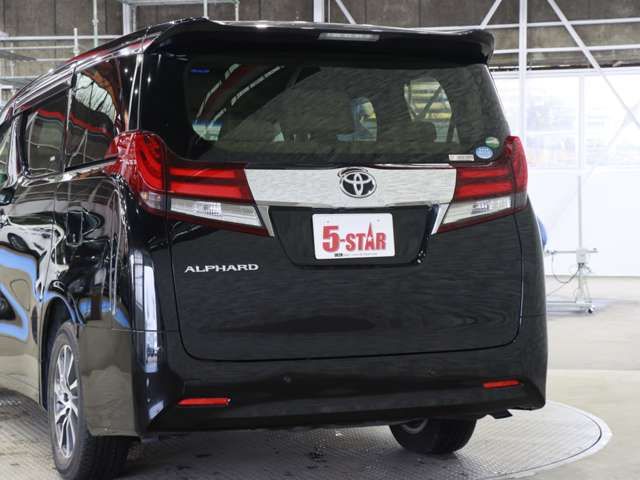 TOYOTA ALPHARD 4WD 2015