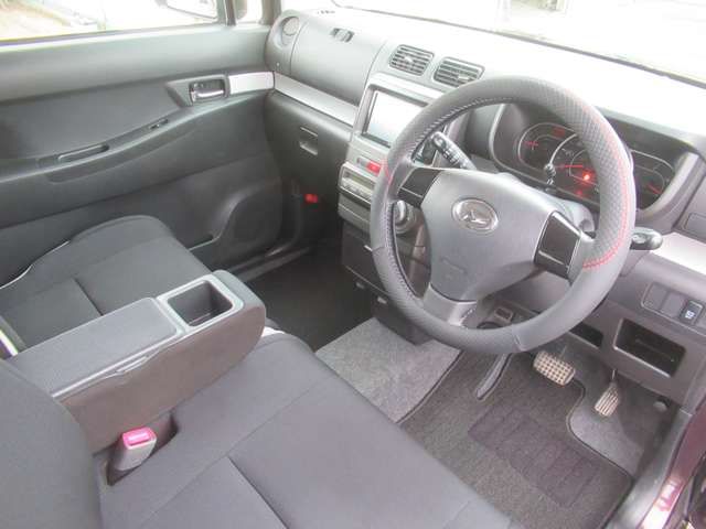 DAIHATSU MOVE CONTE CUSTOM 2016