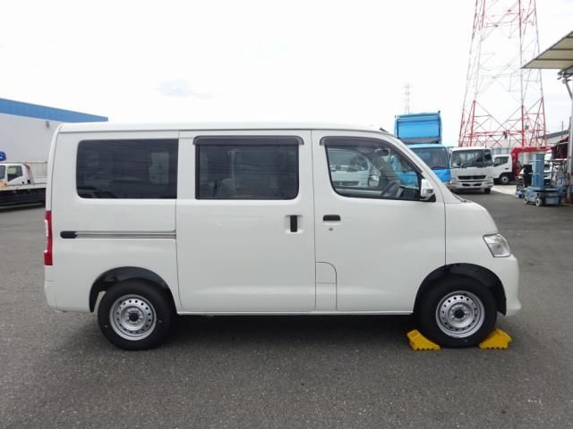DAIHATSU Gran Max CARGO 2024