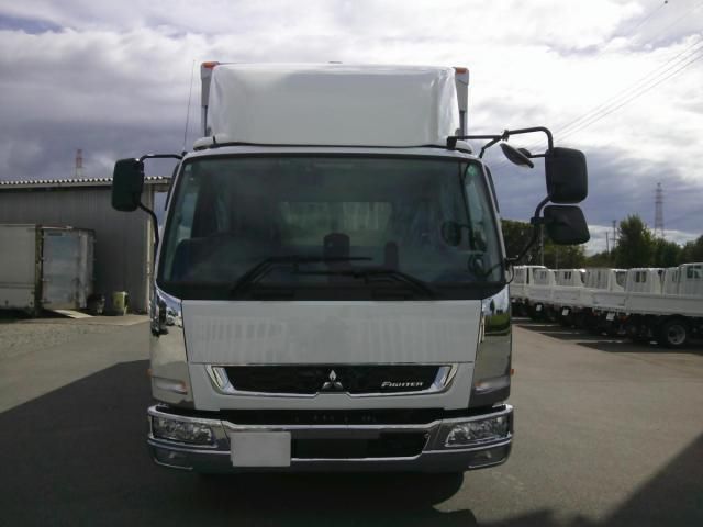 MITSUBISHI FUSOU FIGHTER 2025