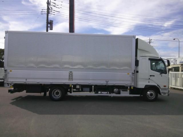 MITSUBISHI FUSOU FIGHTER 2025