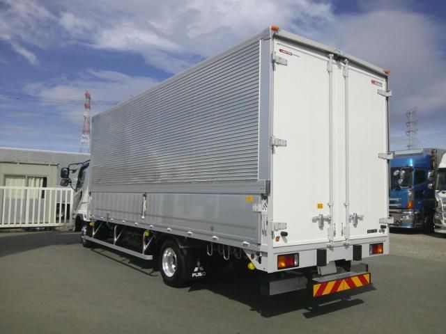 MITSUBISHI FUSOU FIGHTER 2025