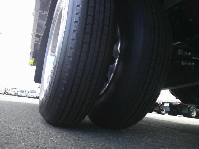 MITSUBISHI FUSOU FIGHTER 2025