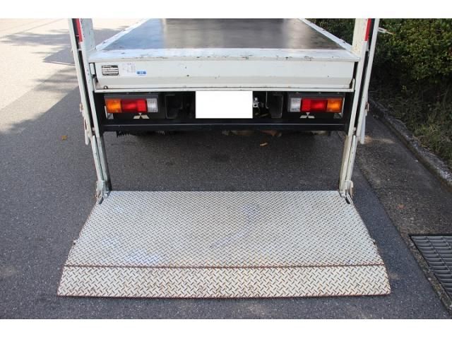 MITSUBISHI CANTER 2018