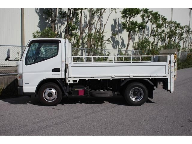 MITSUBISHI CANTER 2018