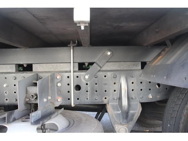 MITSUBISHI CANTER 2018