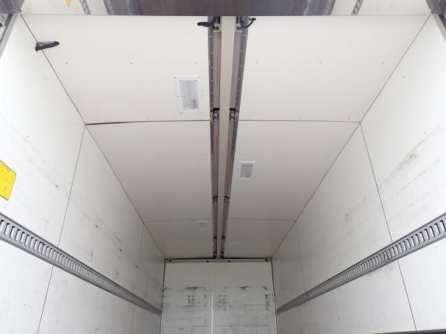 MITSUBISHI FUSOU FIGHTER 2015