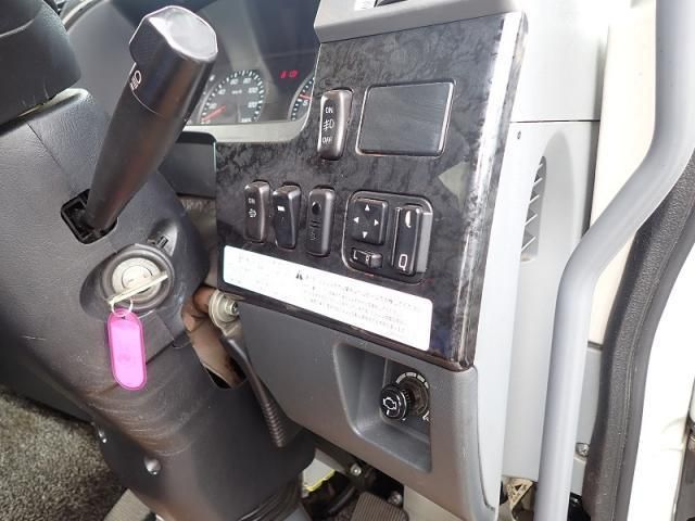 MITSUBISHI FUSOU FIGHTER 2015