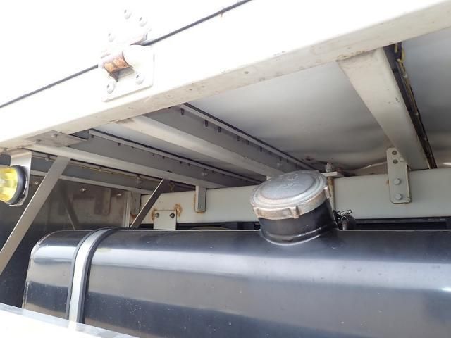 MITSUBISHI FUSOU FIGHTER 2015