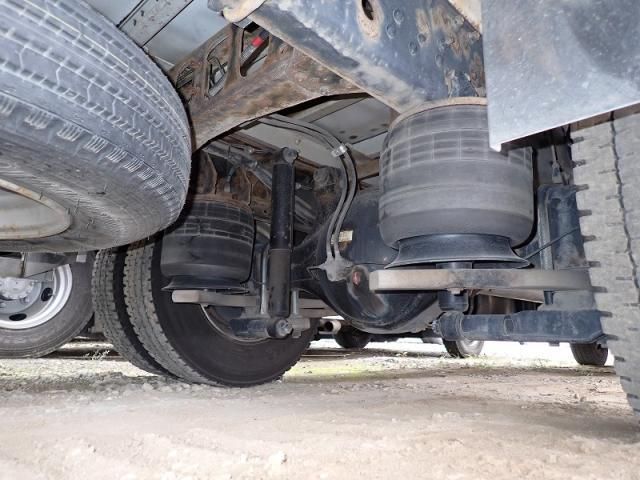 MITSUBISHI FUSOU FIGHTER 2015