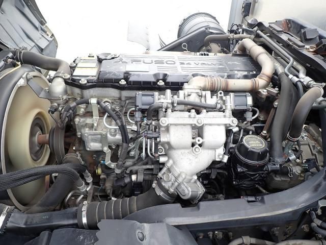 MITSUBISHI FUSOU FIGHTER 2015