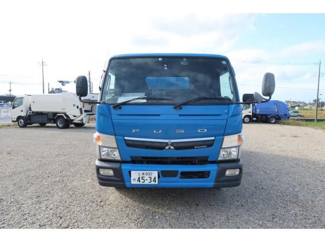 MITSUBISHI CANTER 2020