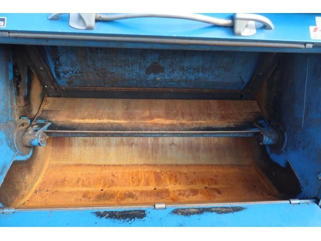 MITSUBISHI CANTER 2020