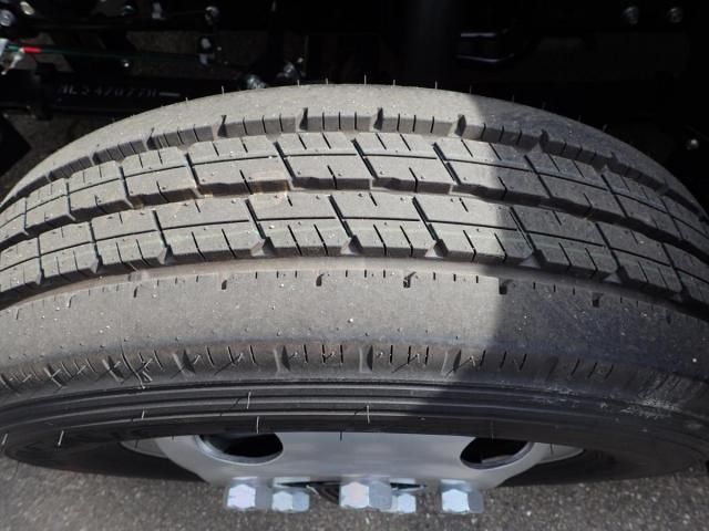 MITSUBISHI CANTER 2024