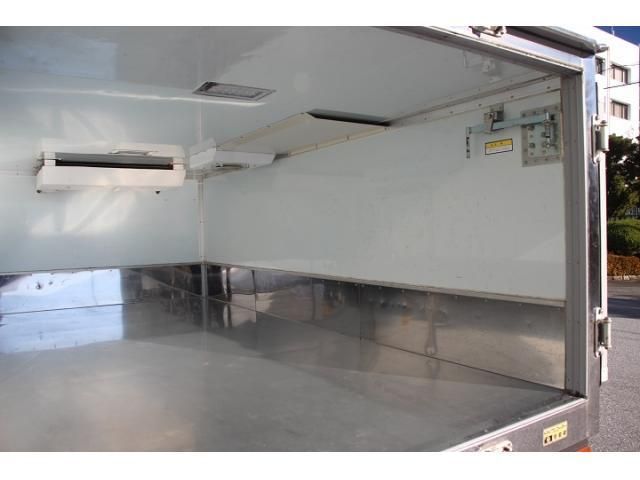 MITSUBISHI CANTER 2017