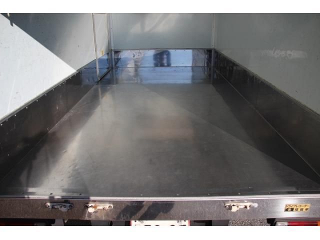 MITSUBISHI CANTER 2017