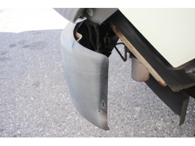 MITSUBISHI CANTER 2017